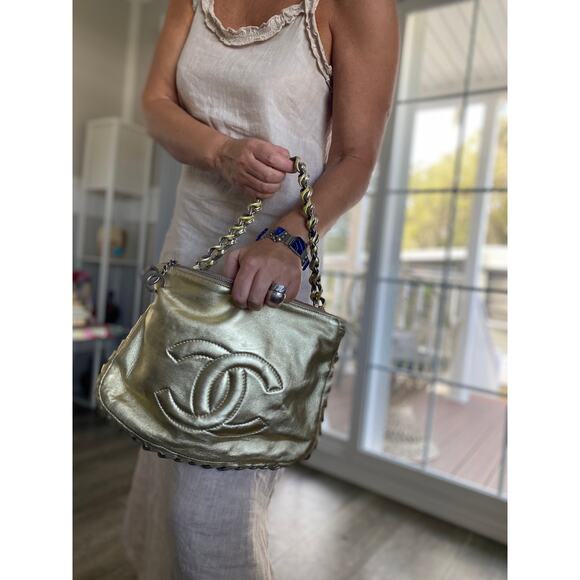 CHANEL Vintage Luxury Line Chain Shoulder Bag Enamel Gold Calfskin - Picture 1 of 16